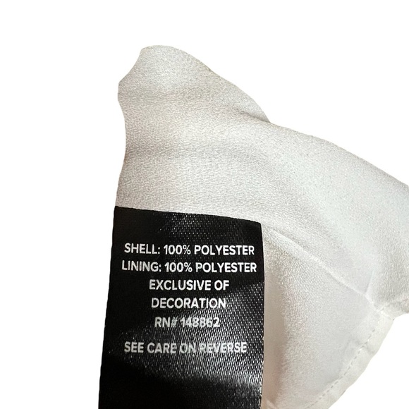 A Torrid top in size 4X - Picture 4 of 6